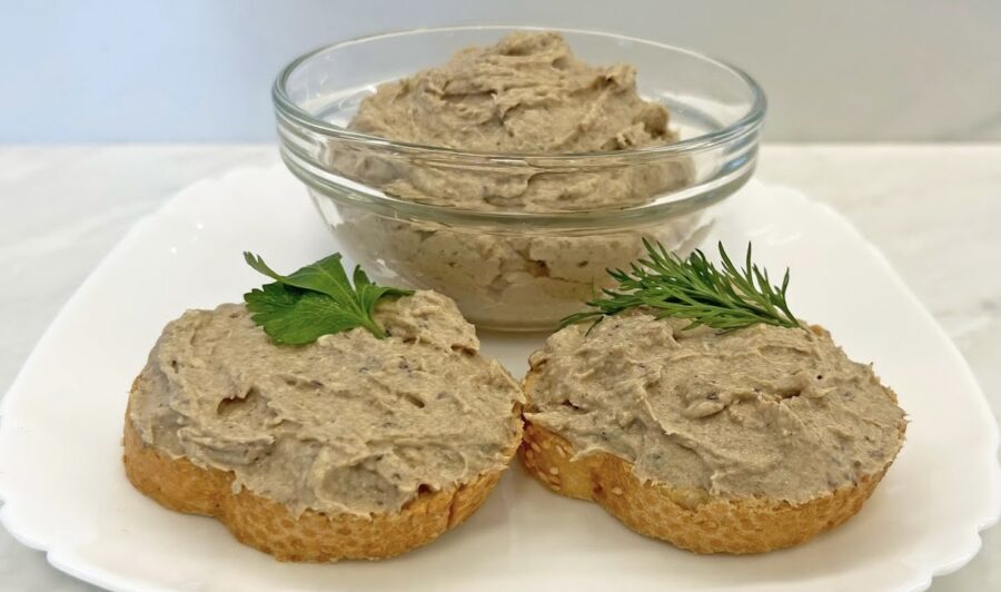 Рецепт смачної закуски зі шпротів і сиру