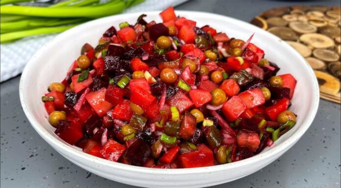 Цей продукт змінить смак Вінегрету на всі 180 градусів: на новорічному столі ставлю його замість “Шуби” Кулінари розповіли, як зробити Вінегрет смачнішим