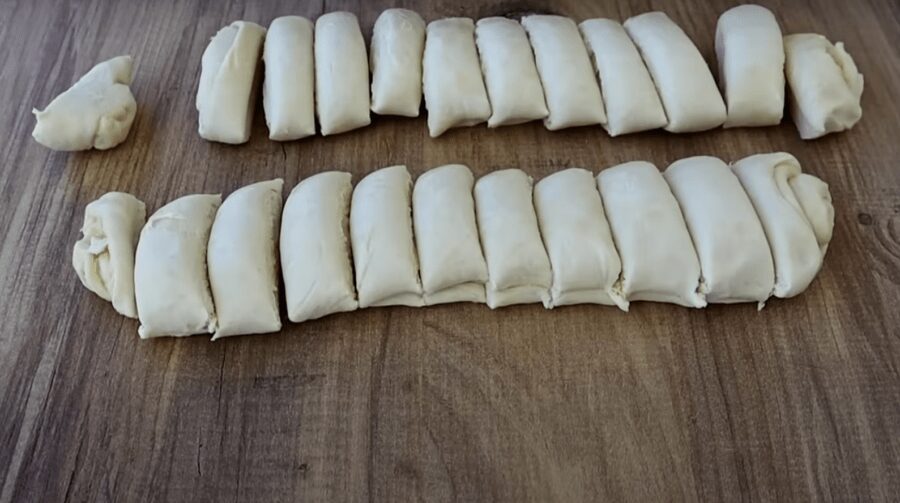 Рецепт пиріжків з оригінальною м'ясною начинкою