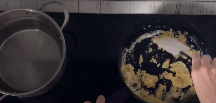 Як зробити насичений соус після засмажки