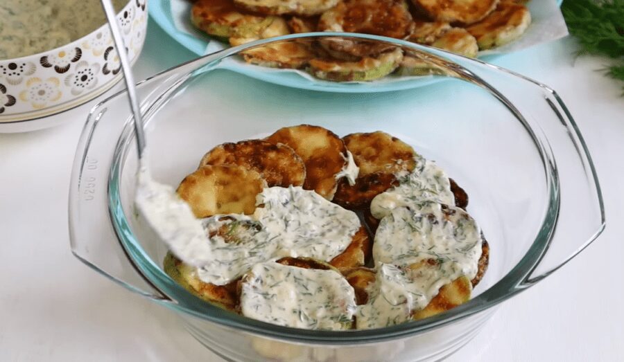 Рецепт смажених кабачків з часниковим соусом