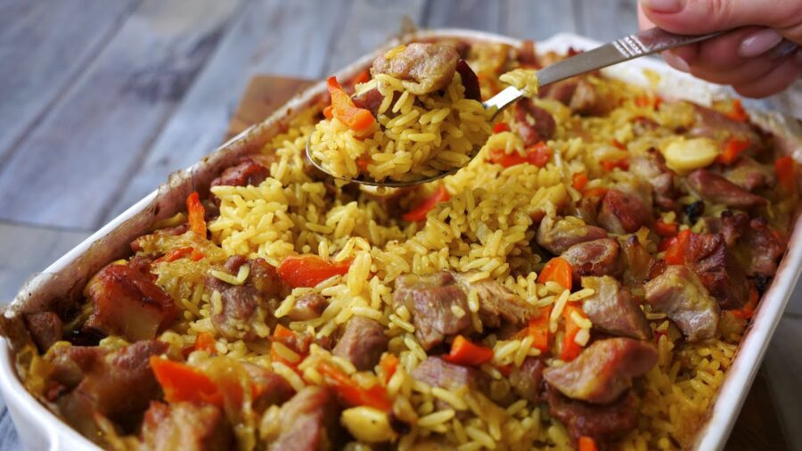 Як приготувати лінивий плов в духовці 