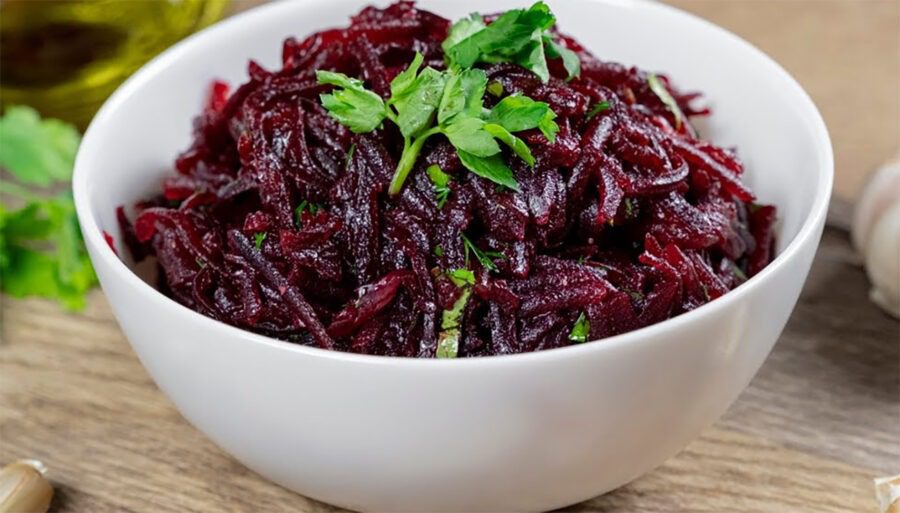 Салат з буряка за 10 хвилин