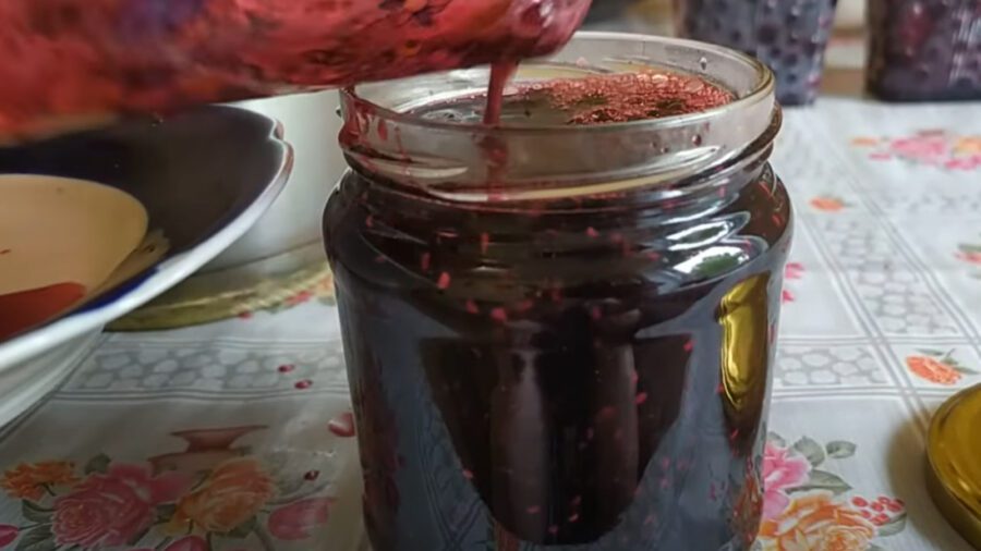 Як зробити густе смородинове варення