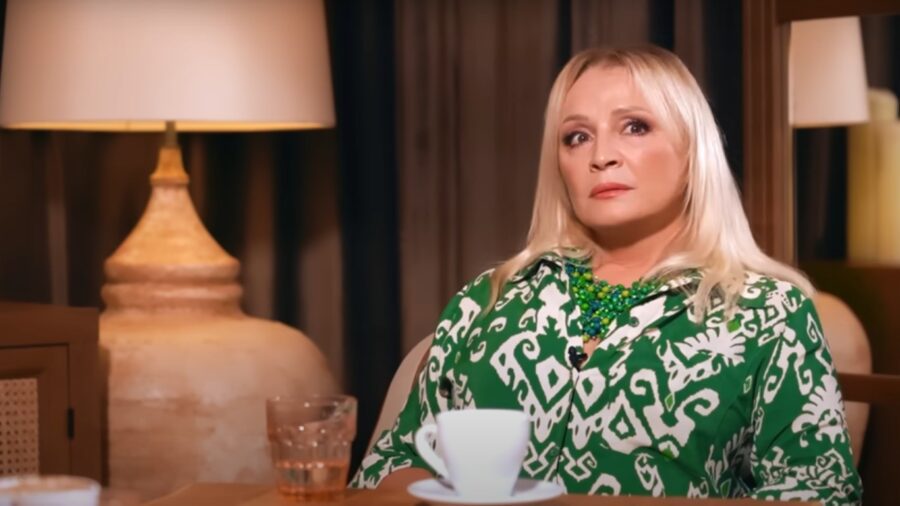 Сестра Софії Ротару розповіла, де зараз перебуває зірка Сестра Софії Ротару розповіла, де зараз перебуває зірка