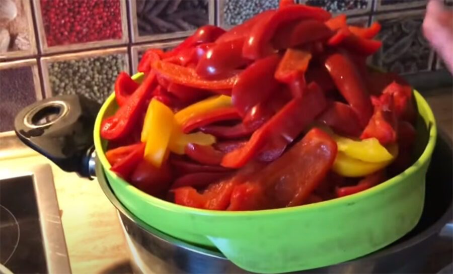 Один сорт перцю, що має високу врожайність