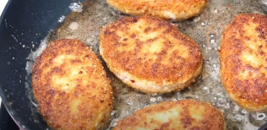 Кулінари поділилися рецептом котлет, як зі шкільної їдальні Кулінари поділилися рецептом котлет, як зі шкільної їдальні