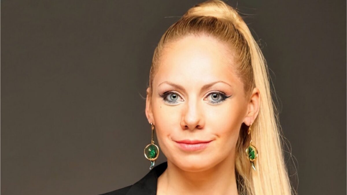 Слава Фролова з Україна має талант розповіла, ким працює зараз Слава Фролова з Україна має талант розповіла, ким працює зараз