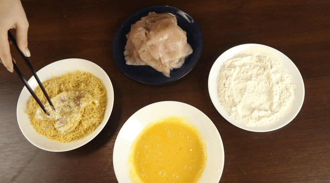 Рецепт найсмачнішої сирної паніровки для котлет і відбивних