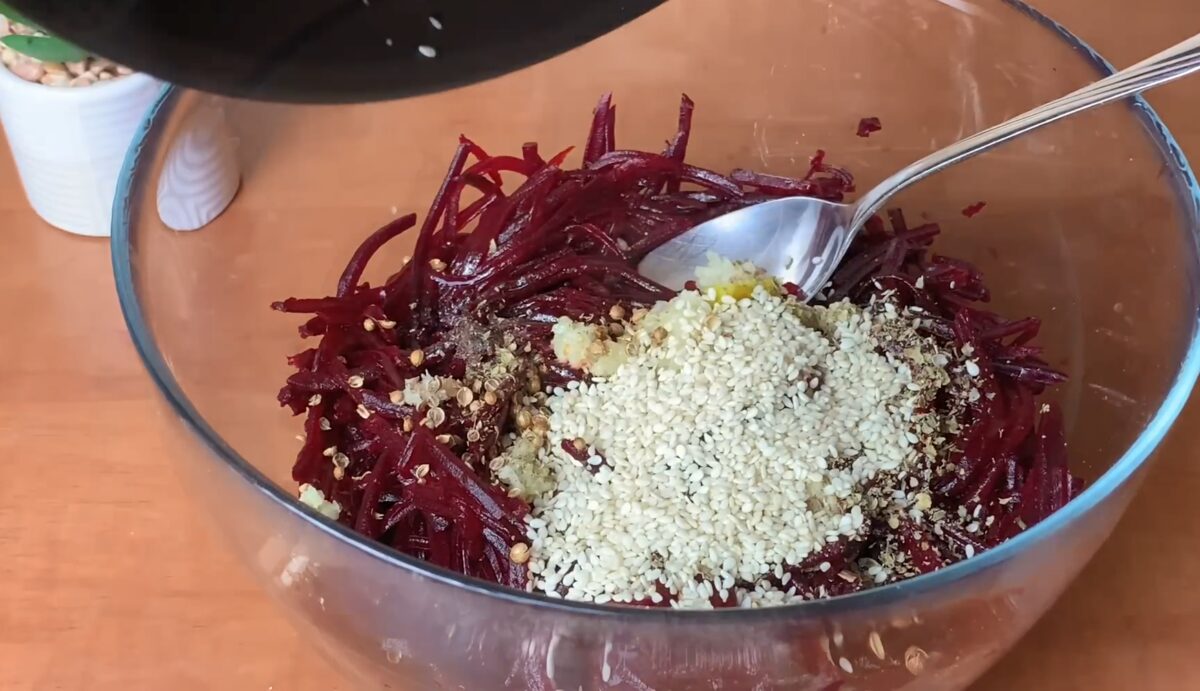 Смачний рецепт салату з буряка