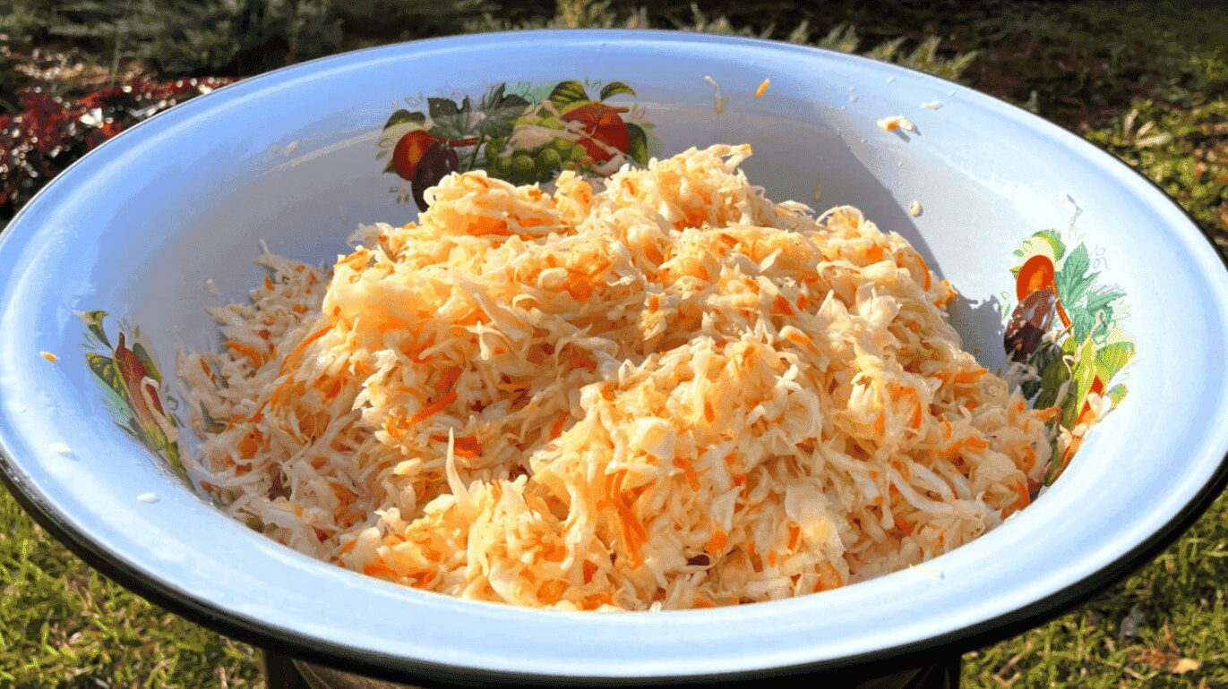 Коли варто робити квашену капусту