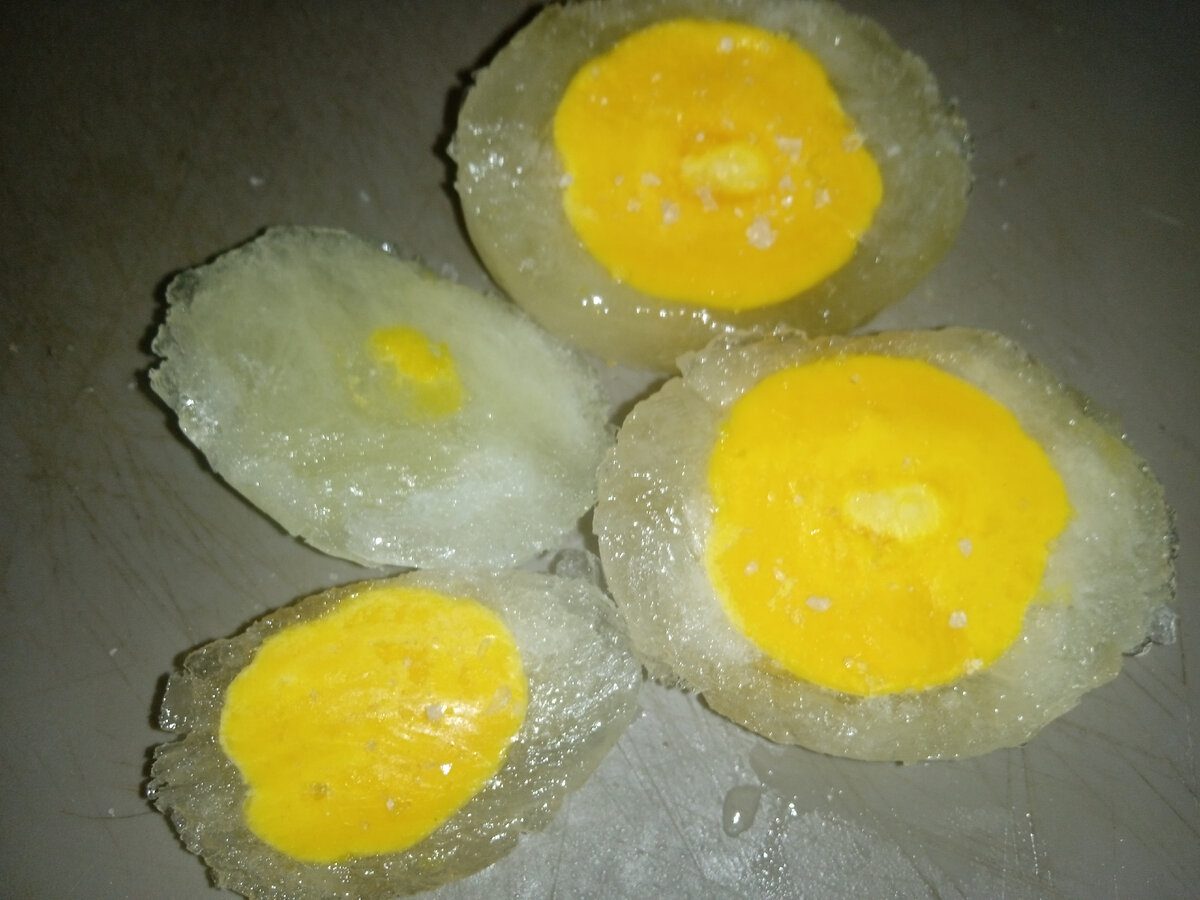 Кулінари розповіли, як приготувати смачний сніданок із заморожених яєць – оригінальний рецепт