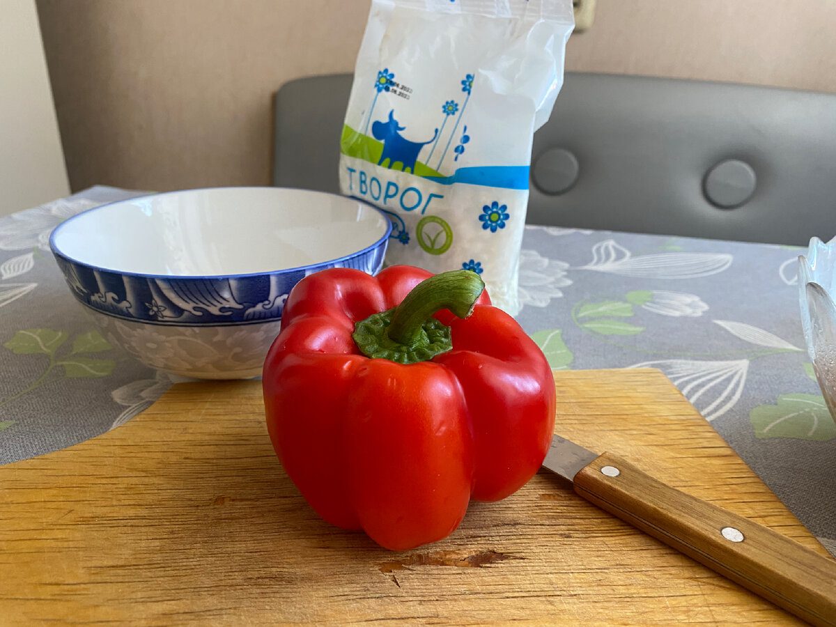 Кулінари розповіли, як приготувати фарширований болгарський перець смачним і соковитим