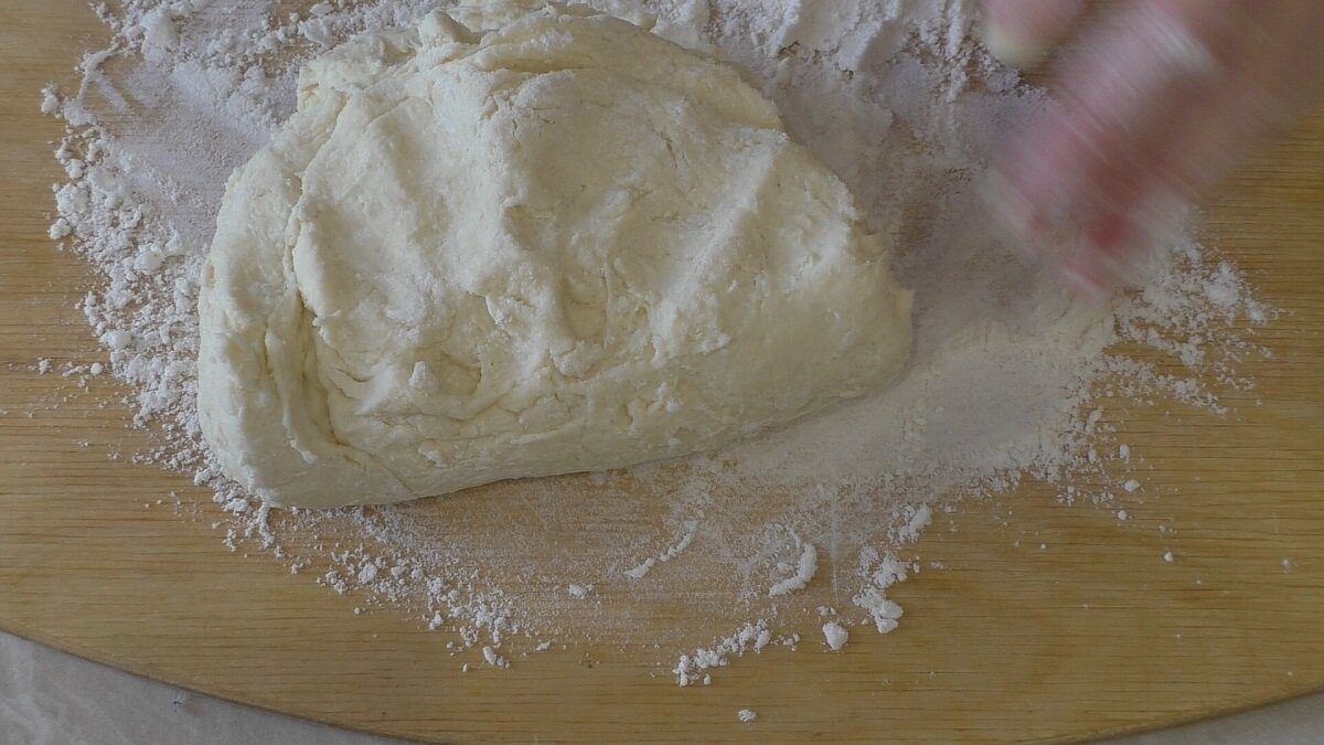 Кулінари розповіли, як приготувати смачні вареники з доступних інгредієнтів – просто й швидко