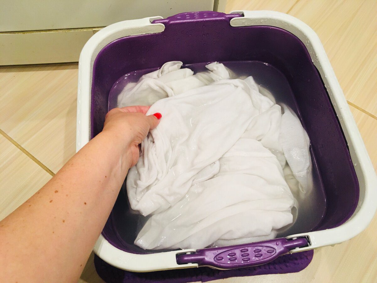 Господині розповіли, чим замінити кондиціонер для білизни в побуті – речі будуть дуже м'які