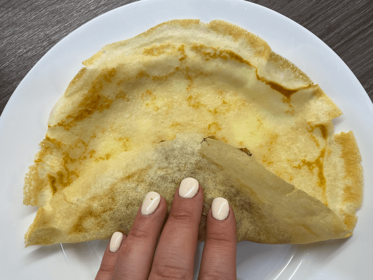 Кулінари розповіли, як приготувати смачну начинку для млинців усього з трьох інгредієнтів