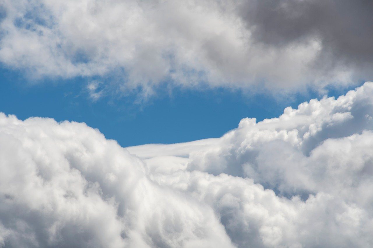 Синоптики розповіли, де в Україні чекати на підвищення температури повітря наприкінці серпні