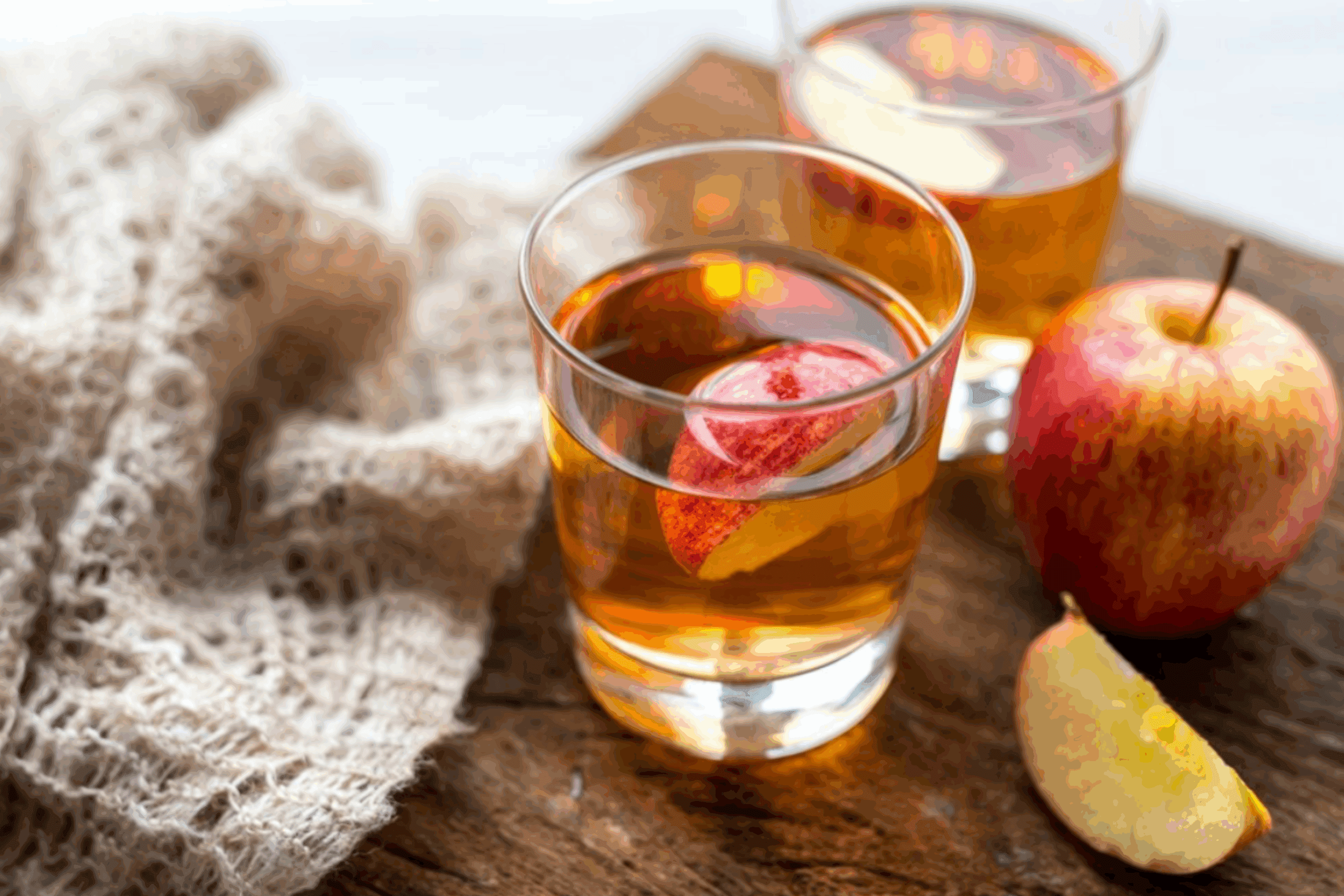 Кулінари розсекретили рецепт солодкого напою з яблук-падалиць