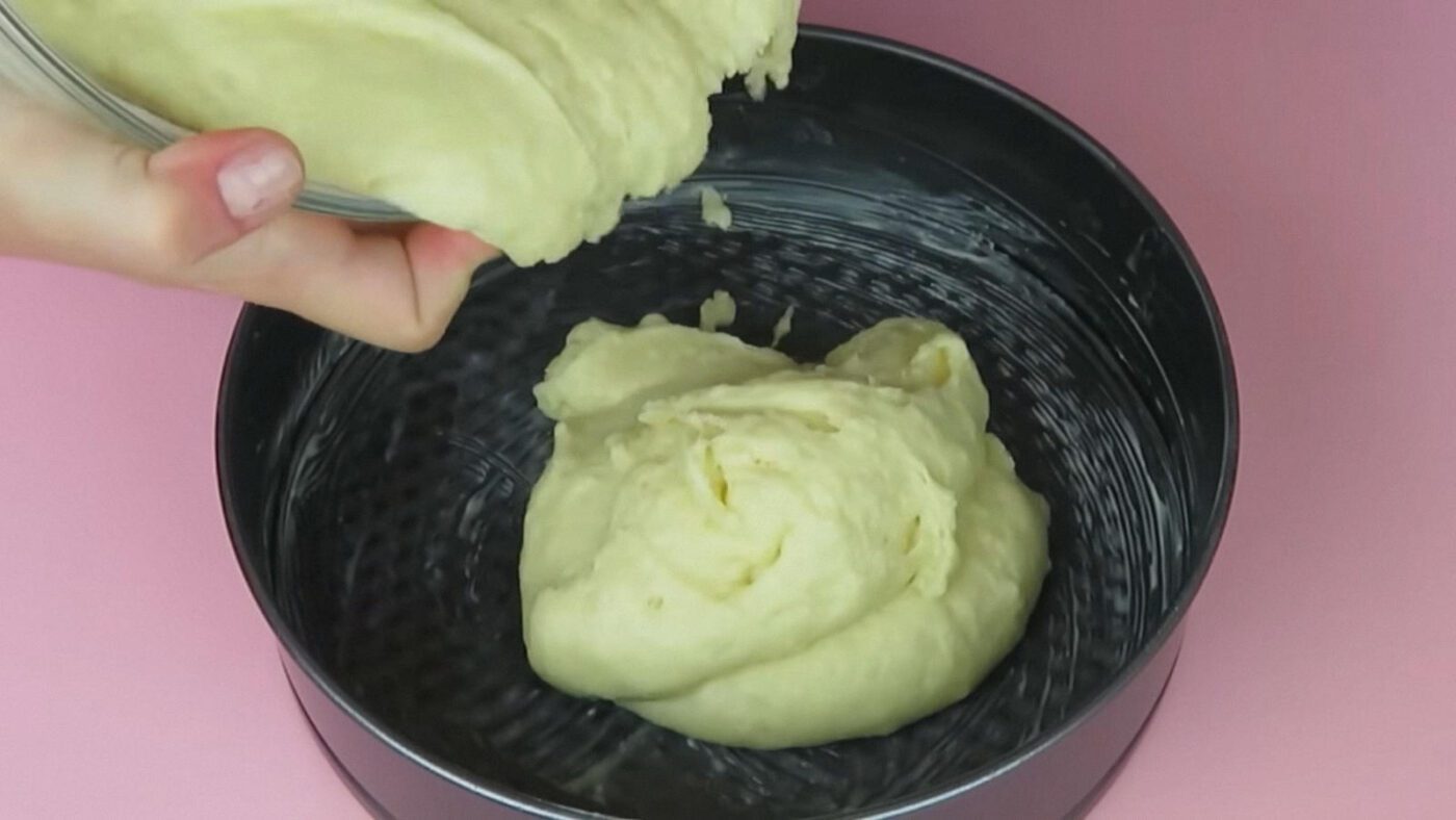 Покроковий рецепт пирога з олією за 5 хвилин