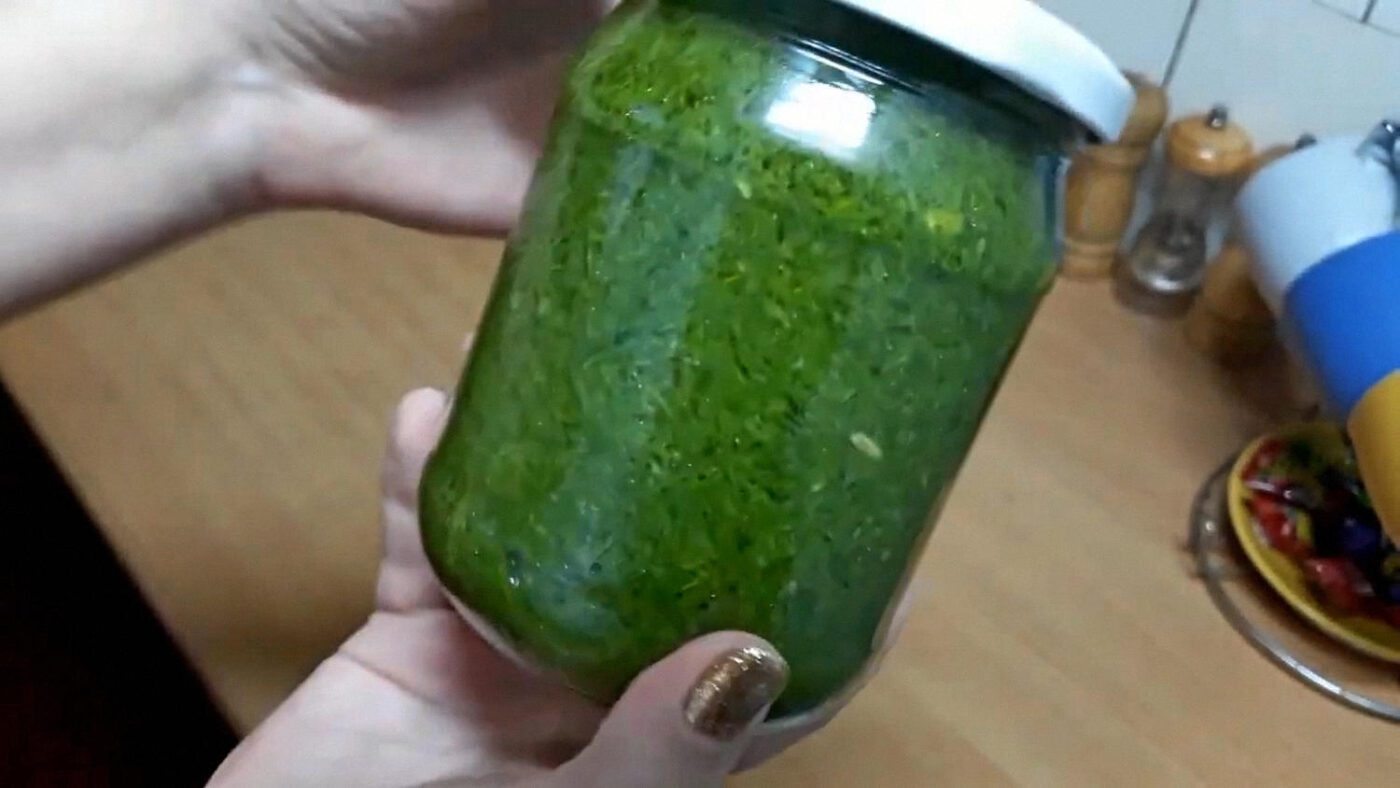 Кулінари пояснили, як заготовити кріп на зиму без сушки та заморозки