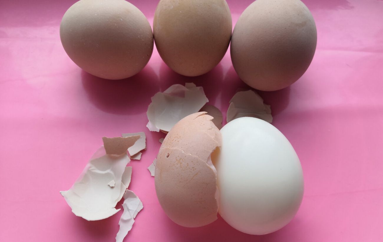 Як швидко очистити яйця від шкаралупи