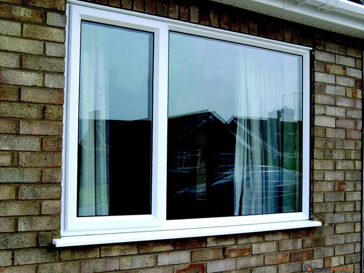 Експерти розповіли, як просто утеплити вікна восени, аби взимку було комфортно вдома