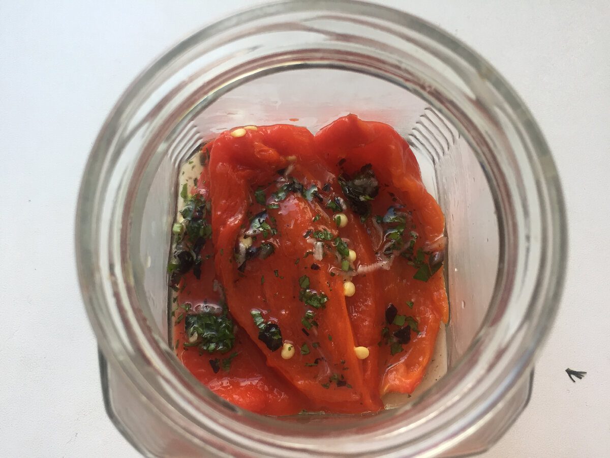 Кулінари розповіли, як приготувати болгарський перець на зиму за угорським рецептом