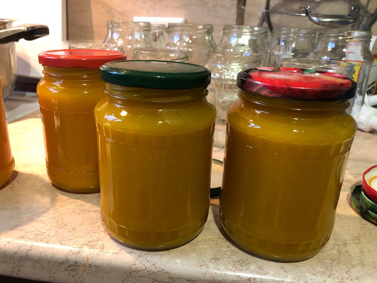 Кулінари поділились простим рецептом, з яким легко можна приготувати смачний сік на зиму