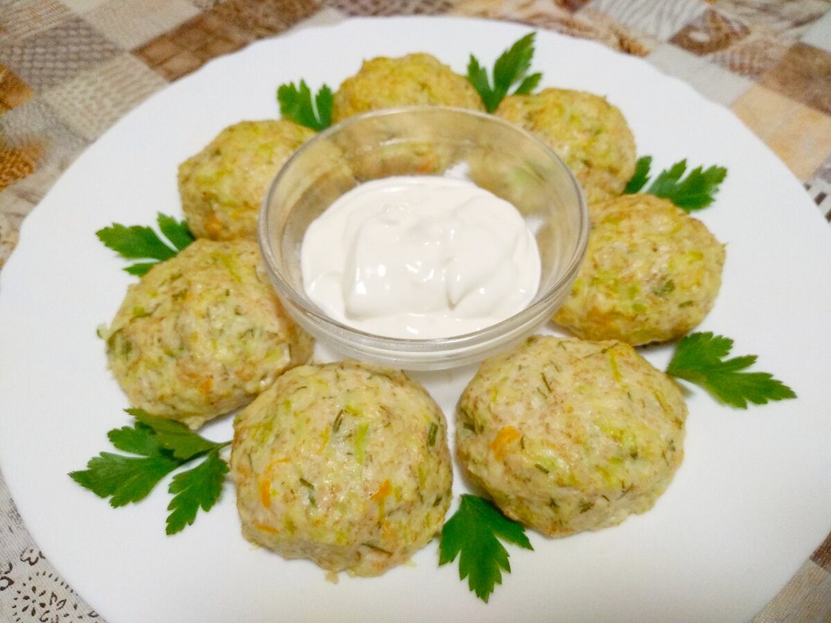 Експерти розповіли, як приготувати смачні кабачкові котлети до столу з простих інгредієнтів