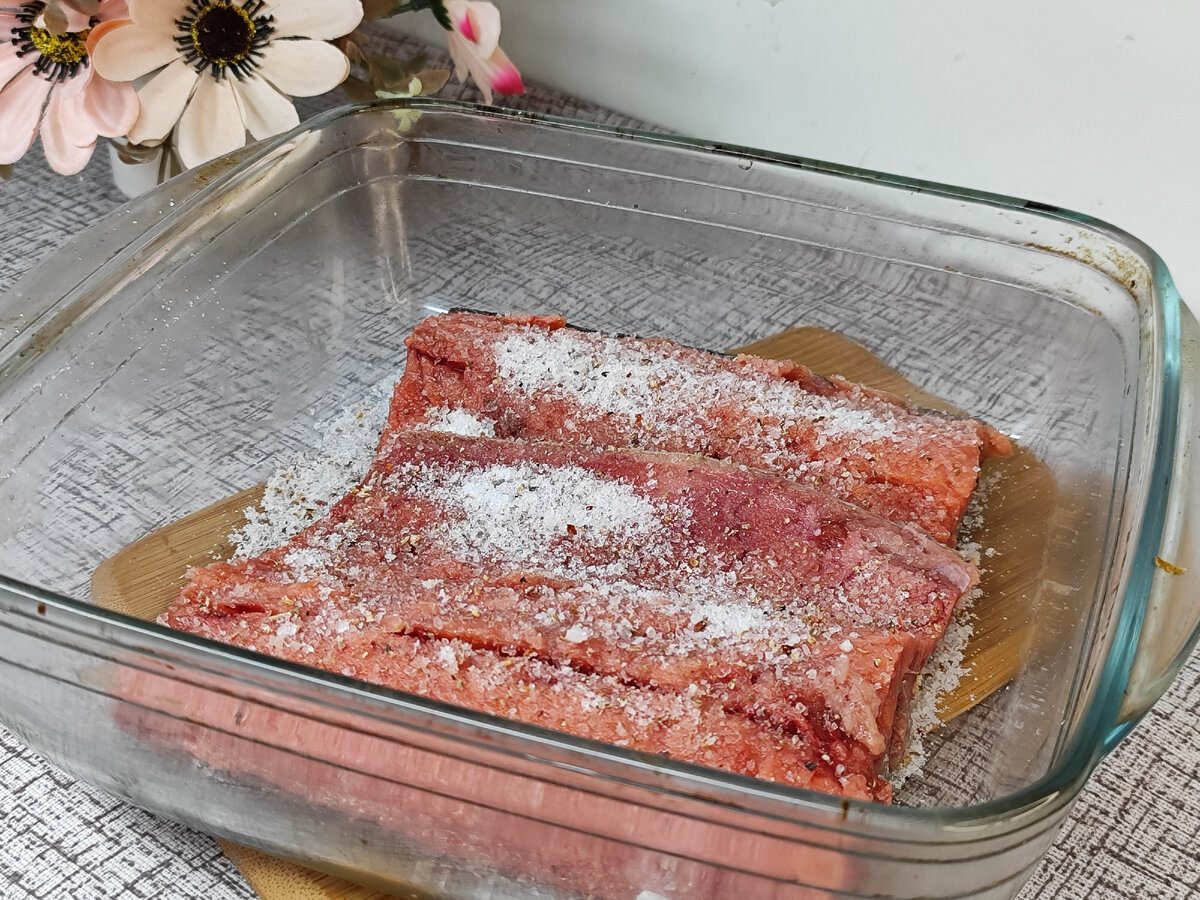 Кулінари розповіли, як приготувати смачну солону горбушу в домашніх умовах – простий рецепт