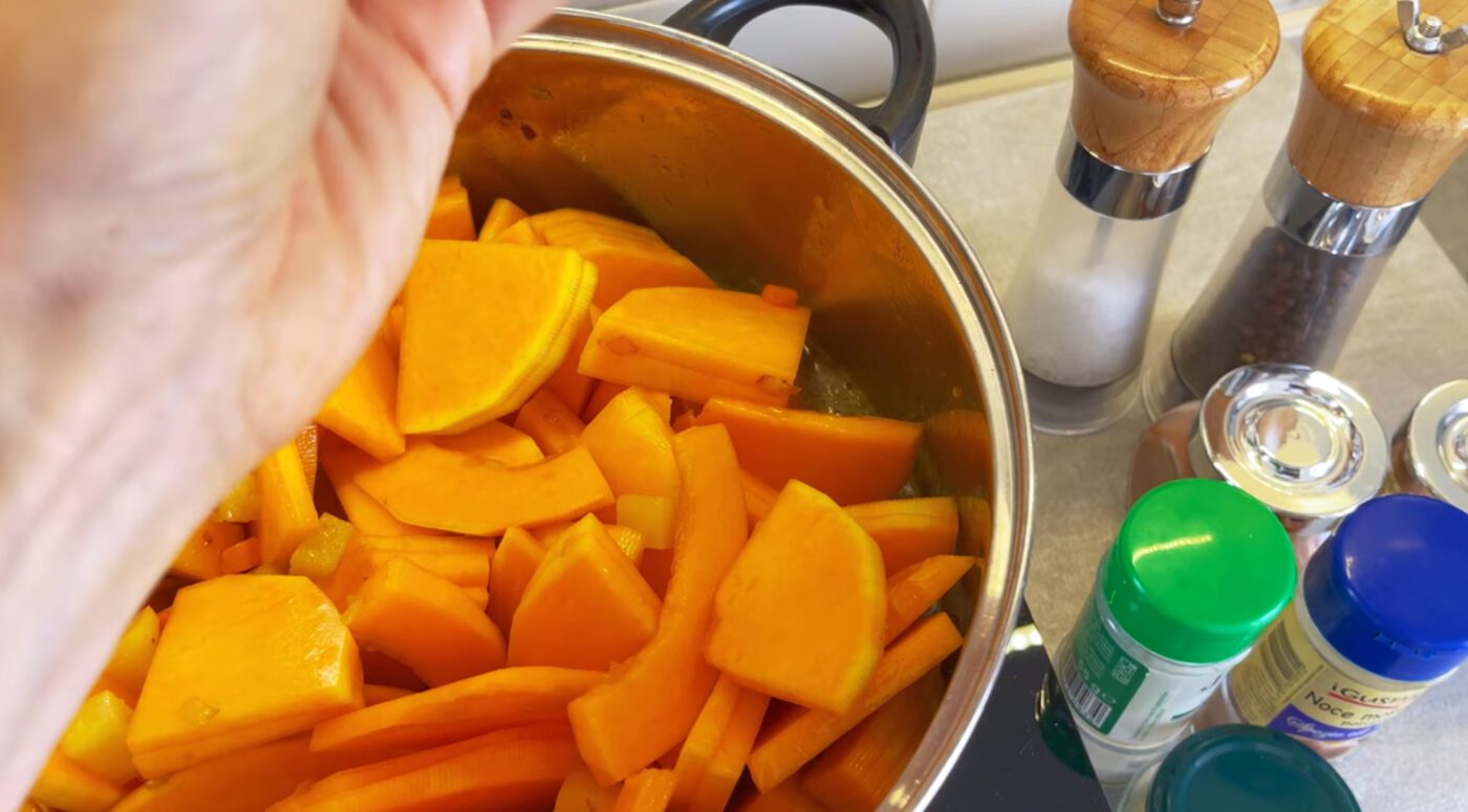 Які продукти варто брати для смачного оселедця під шубою