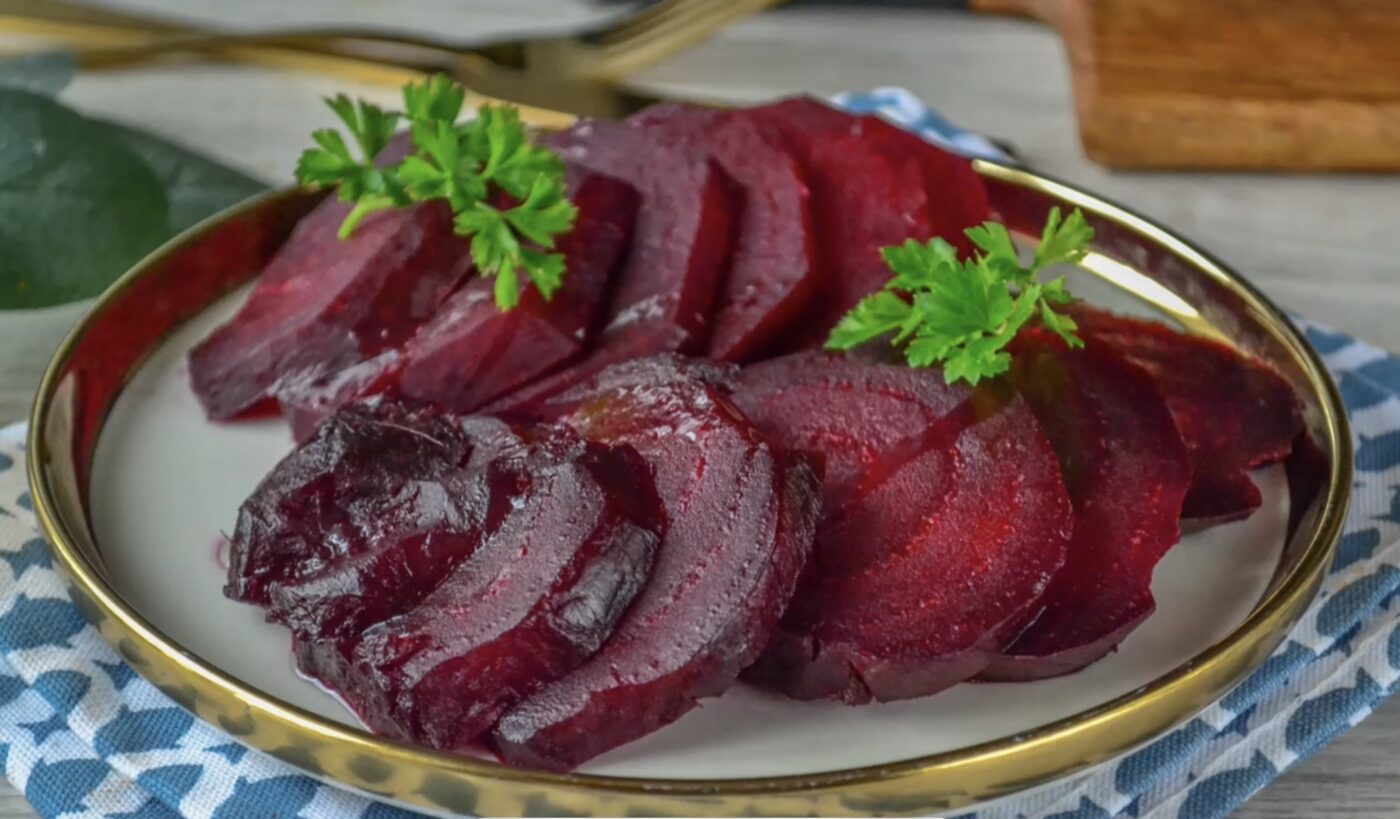 Рецепт смачної та корисної страви з буряком