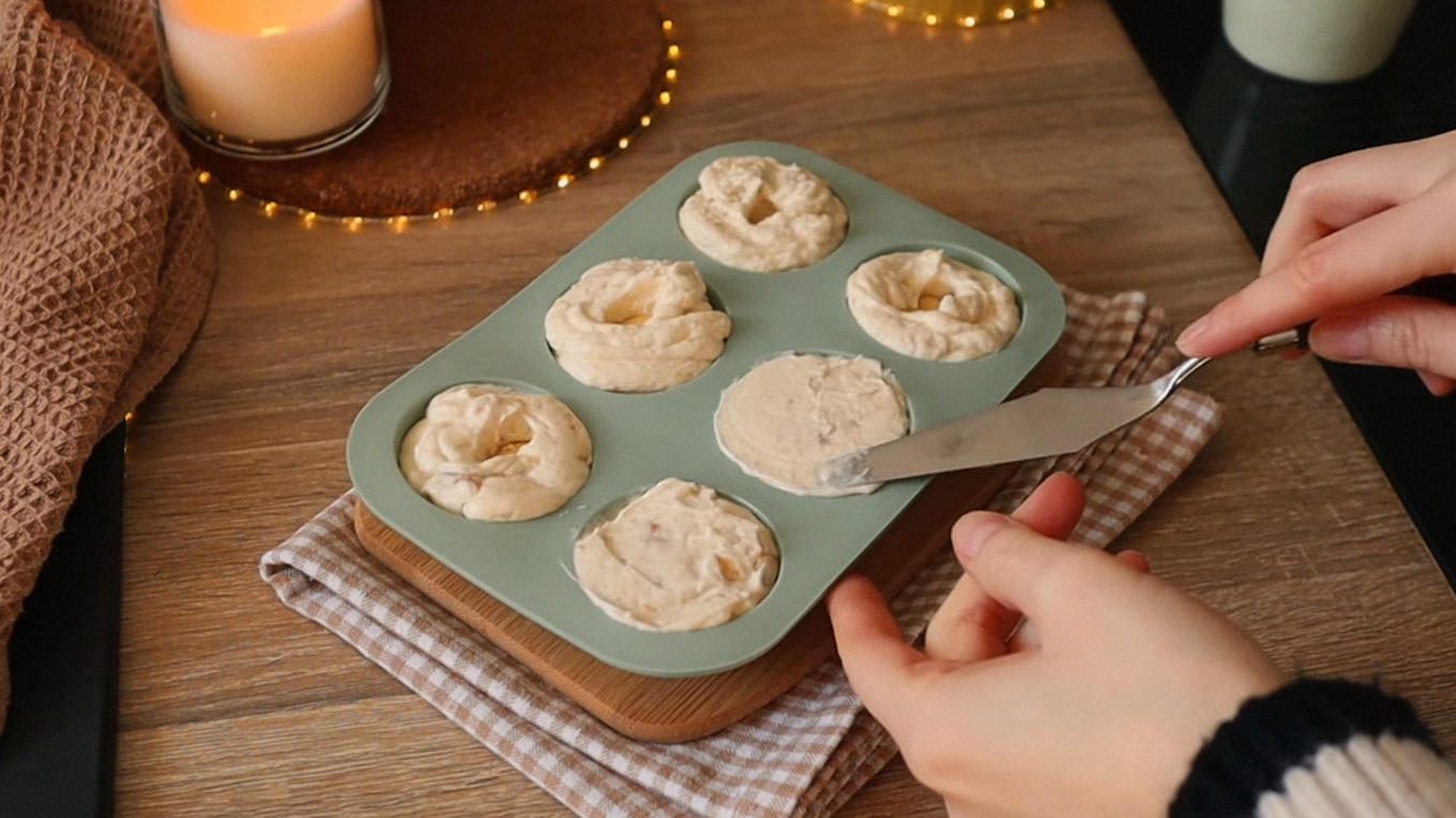 Ідеально, якщо форма невелика, діаметром близько 5 см, тоді вийде ідеальний розмір десерту