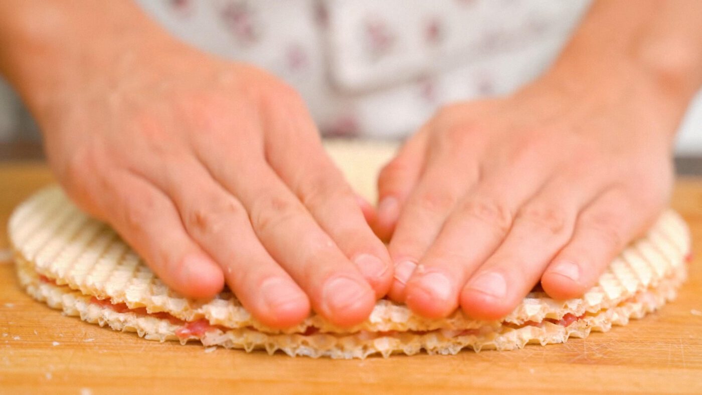 Кулінари показали, як зробити смачну вечерю з вафель та фаршу