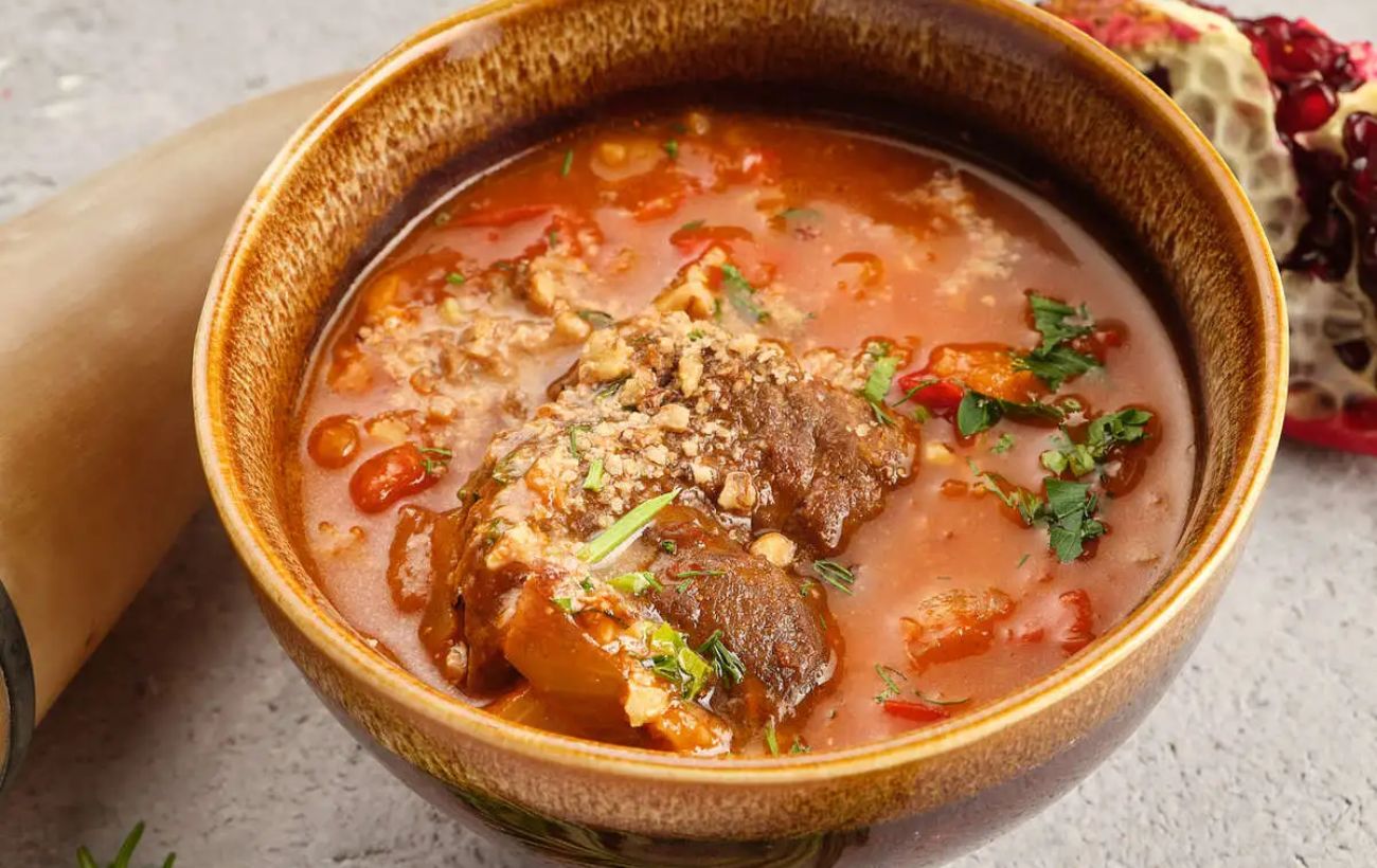 Кулінари розповіли, як приготувати смачний грузинський суп до сімейного обіду – рецепт