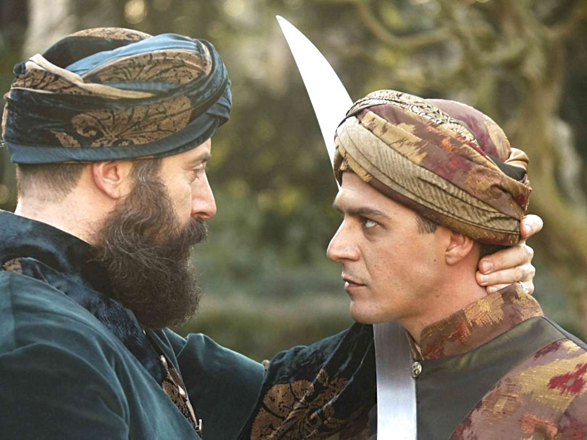 Історики розповіли, як насправді Султан Сулейман ставився до свого найстаршого сина Мустафи