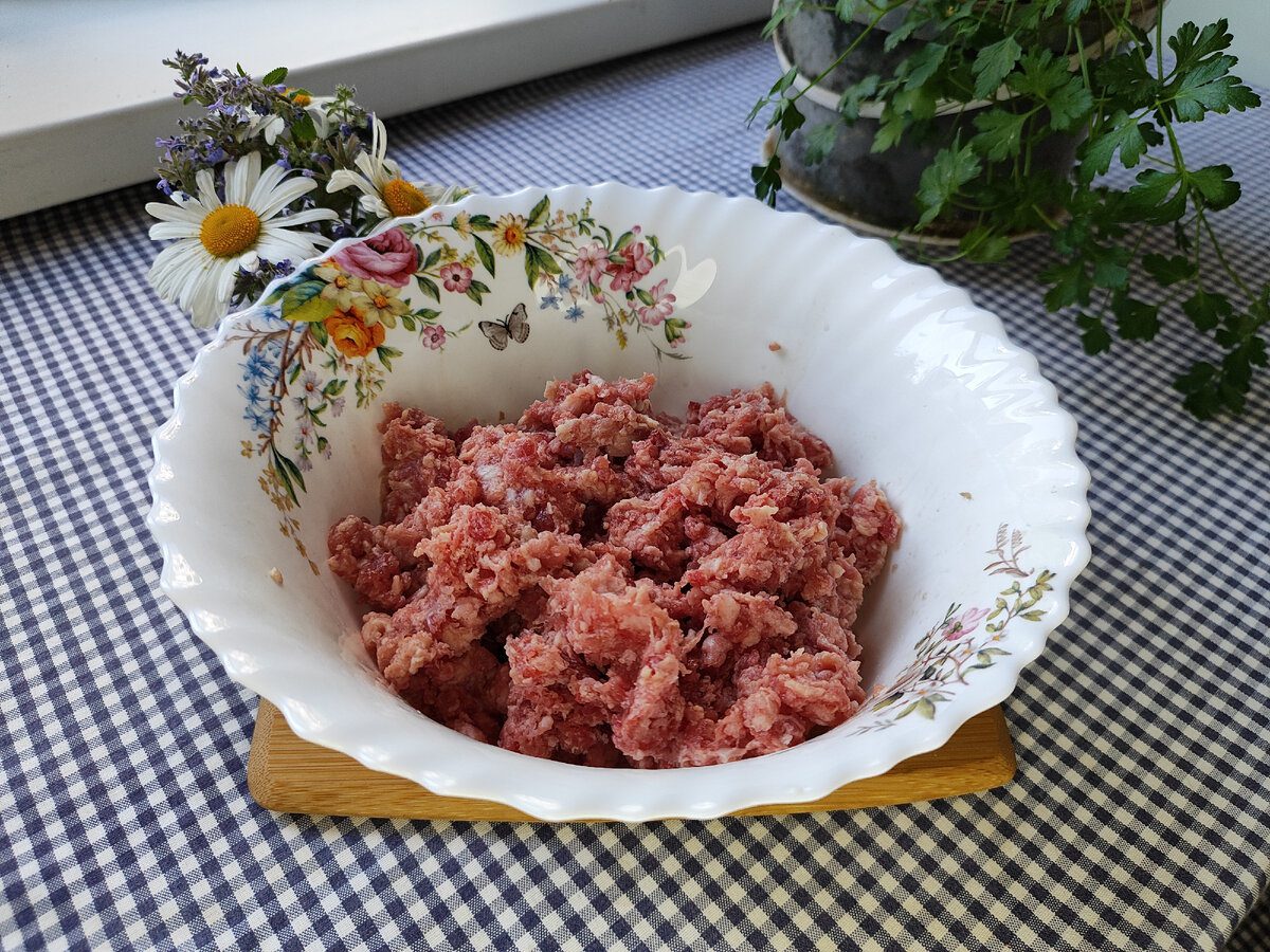 Експерти розповіли, як загострити м'ясорубку, яка почала зажовувати шматочки м'яса