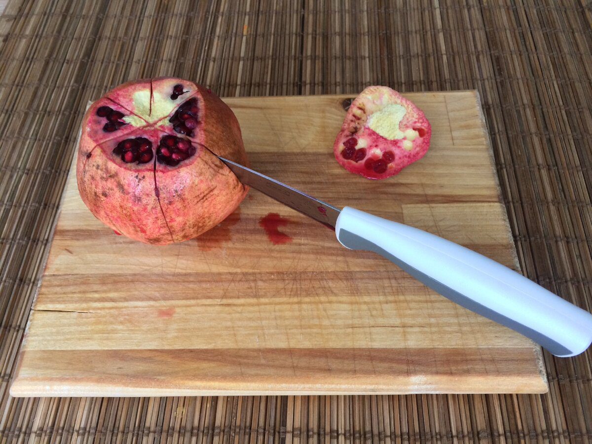 Спосіб очищення гранату за 1 хвилину