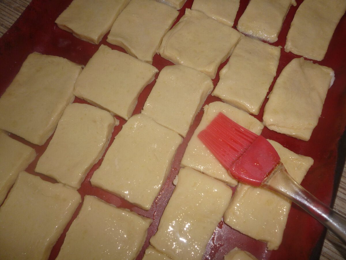 Кулінари розповіли, як приготувати смачні картопляні слойки без складного процесу – рецепт