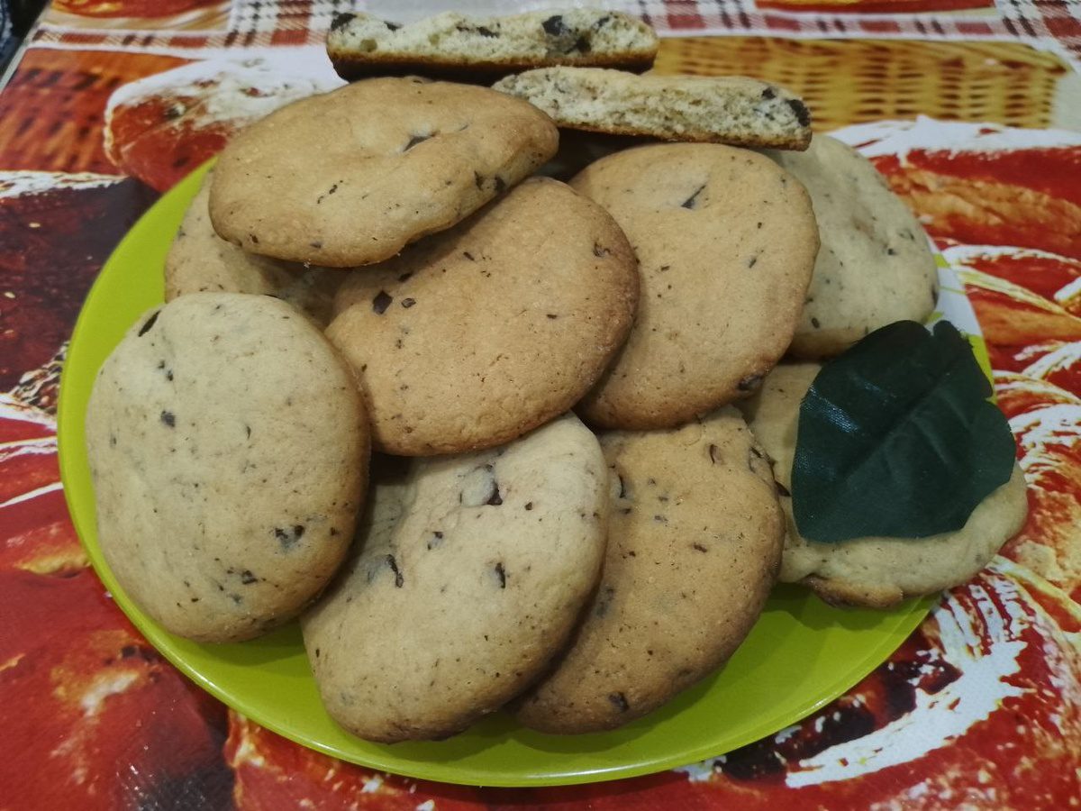 Кулінари розповіли, як швидко приготувати смачне печиво в домашніх умовах із простого тіста