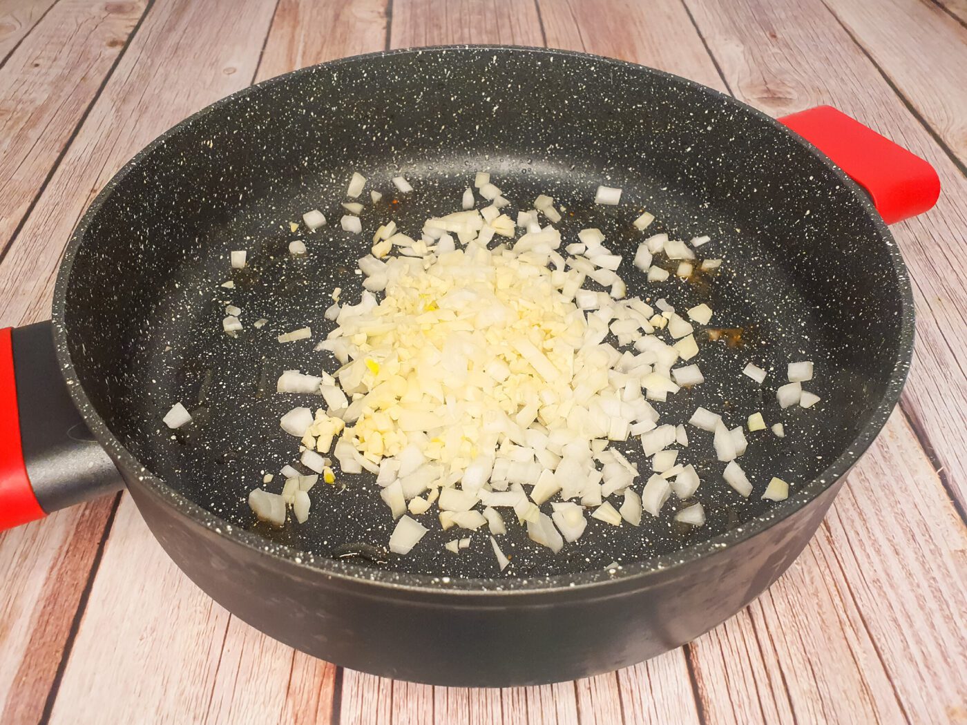 Кулінари розповіли, як приготувати смачну вечерю з овочів – швидко та без зайвого клопоту