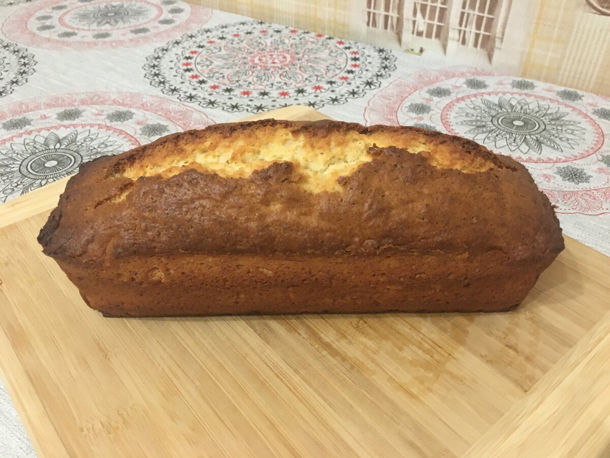 Кулінари розповіли, як приготувати смачний сирний кекс нашвидкуруч – буде пухкий і вологий