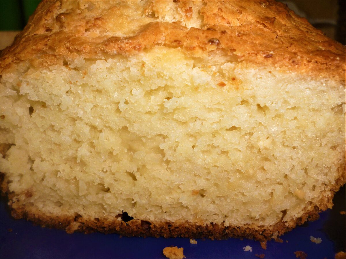 Кулінари розповіли, як приготувати смачний сирний кекс нашвидкуруч – буде пухкий і вологий