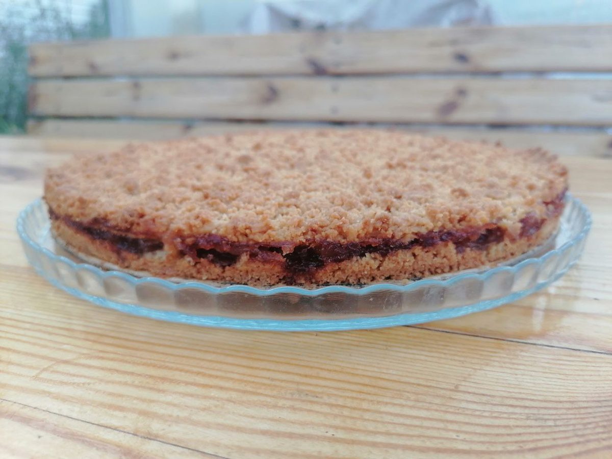 Кулінари розповіли, як приготувати смачний домашній пиріг нашвидкуруч – простий рецепт