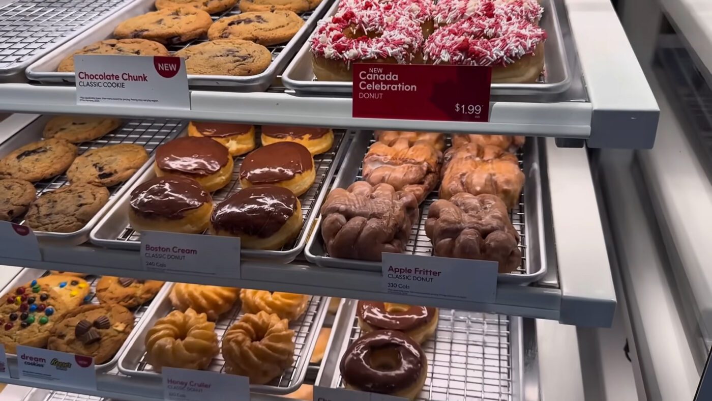 У Канаді пончики – не просто десерт, а ранковий ритуал. Джерело: YouTube-канал Viktoriia Nova