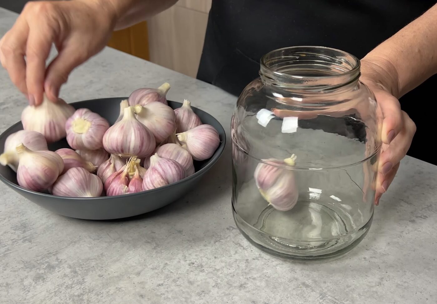 Як зберігати часник свіжим три місяці