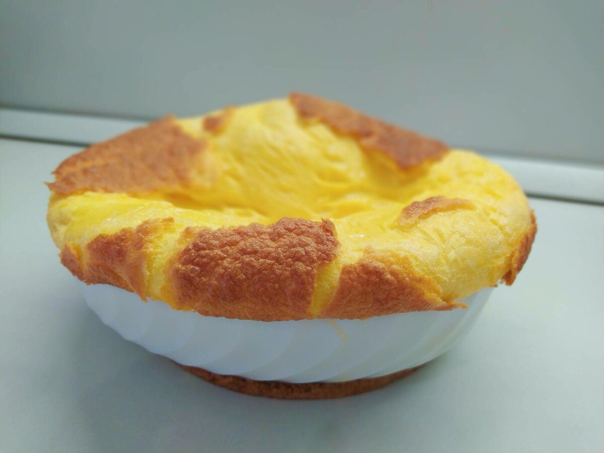 Кулінари розповіли, як приготувати пишний омлет до столу – простий і швидкий рецепт