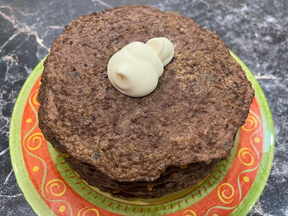 Кулінари розповіли, як приготувати смачний печінковий торт у домашніх умовах – рецепт