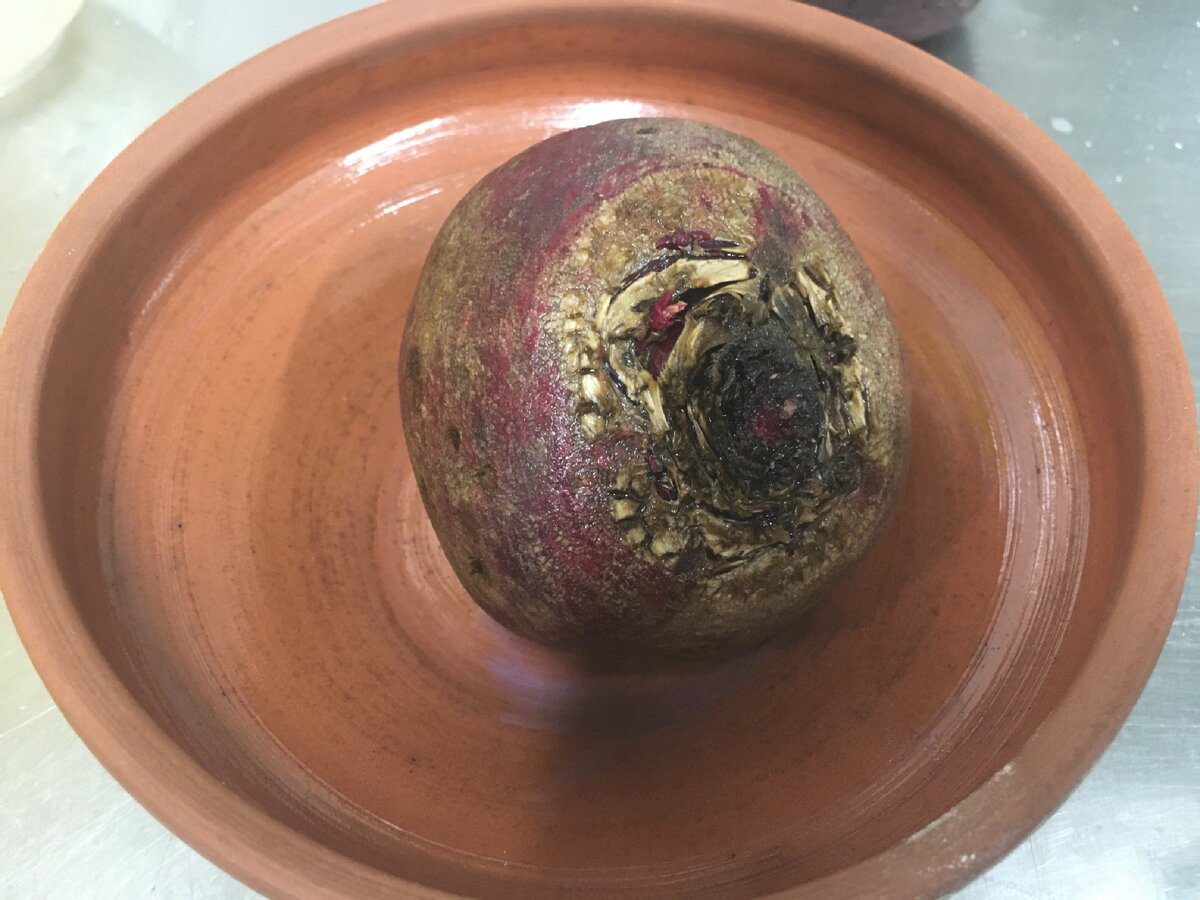 Експерти пояснили, як правильно варити буряк, аби він приготувався швидко та без клопоту