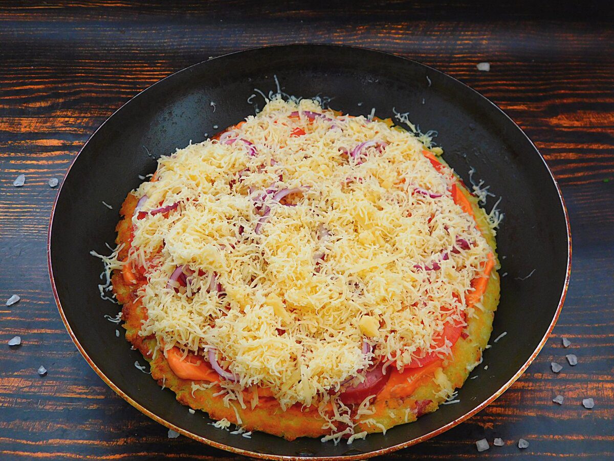 Кулінари розповіли, як приготувати максимально просту та дуже смачну картопляну піцу